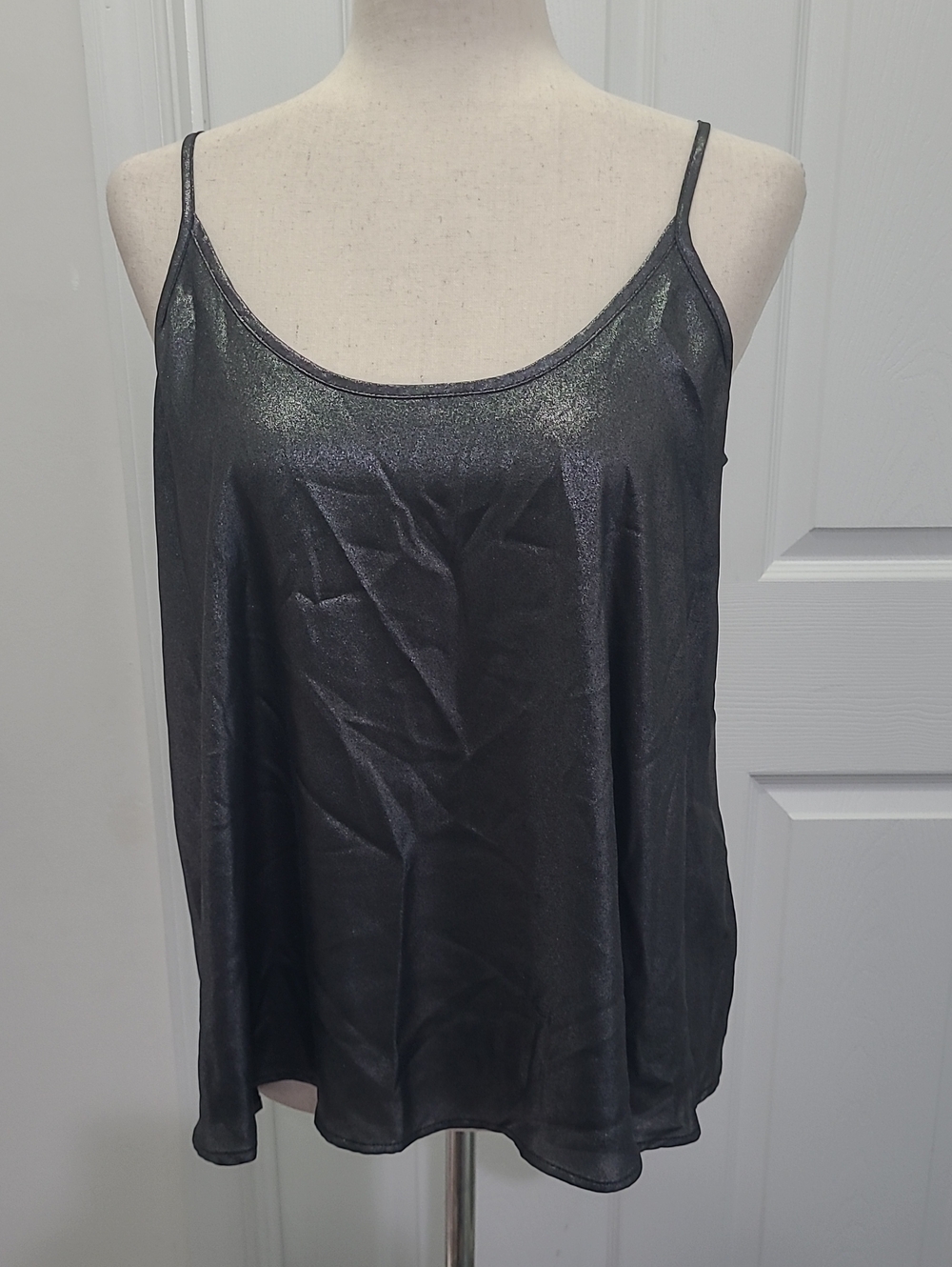 Apt 9 Metallic Silvet Black Swing Camisole Top